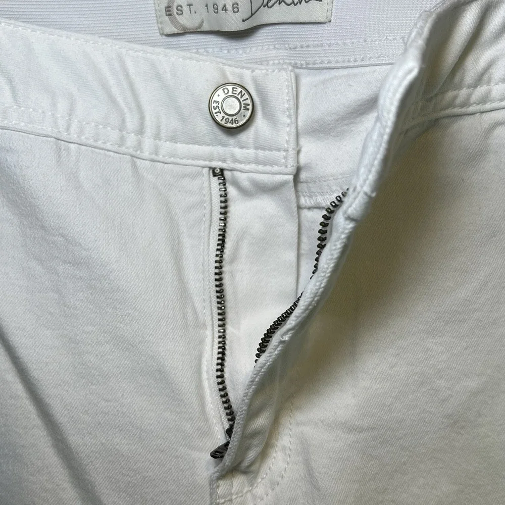 Cato Est. 1946 Womens 20W White High Rise Y2K Jeans Plus‎ Stretch Spring